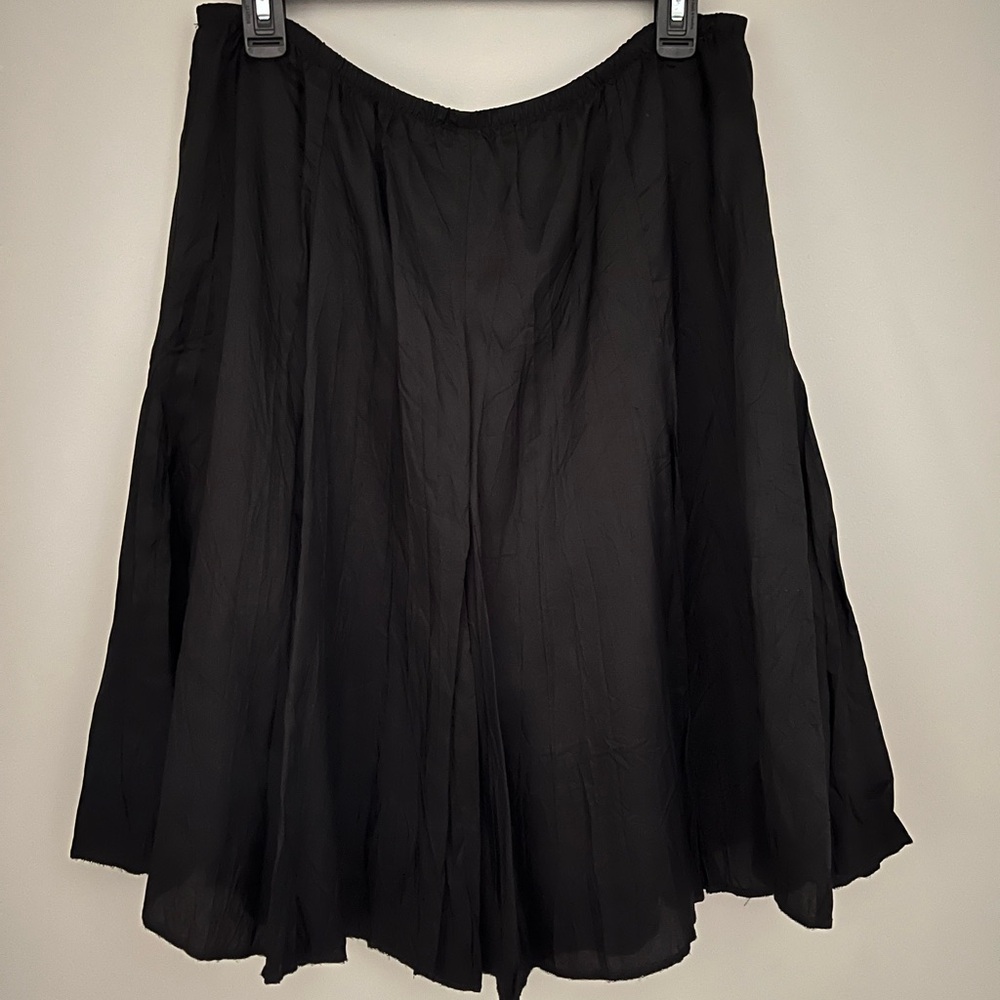 Karen Kane Black Skirt